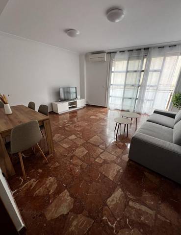 Piso en Alquiler en Carrer Tirant lo Blanc, 31 en Poble Nou