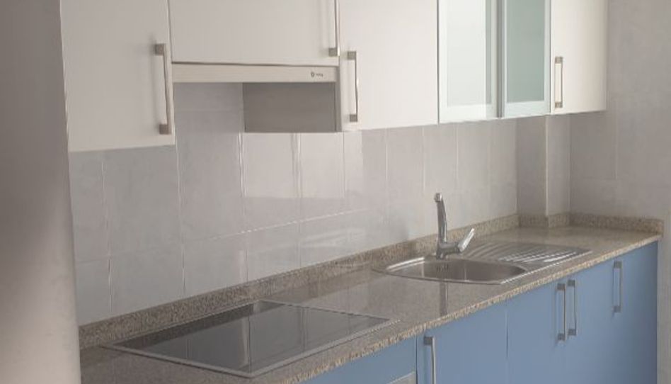 Piso en venta en Rúa Miramar Castrillón, 12, Los Castros - Castrillón, A Coruña Capital - imagen 1 Foto 1 de Piso en venta en Rúa Miramar Castrillón, 12, Los Castros - Castrillón, A Coruña Capital
