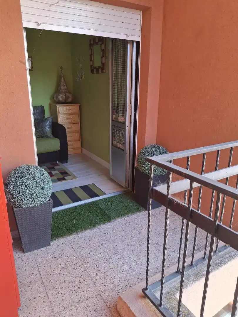 Wohnung zum Verkauf in Calle Santander, 2, Villarcayo de Merindad de Castilla la Vieja Terrasse von Wohnung zum Verkauf in Villarcayo de Merindad de Castilla la Vieja mit Balkon