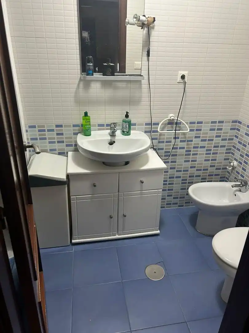 Baño de Piso de alquiler en Gozón con Calefacción, Amueblado y Horno