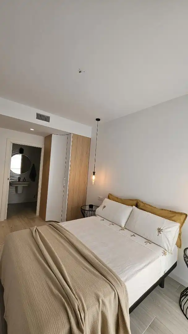 Pis en venda a Carrer Margalló, 3, Roques Daurades - L'Estany Dormitori de Pis en venda en L'Ametlla de Mar amb Aire condicionat, Calefacció i Terrassa