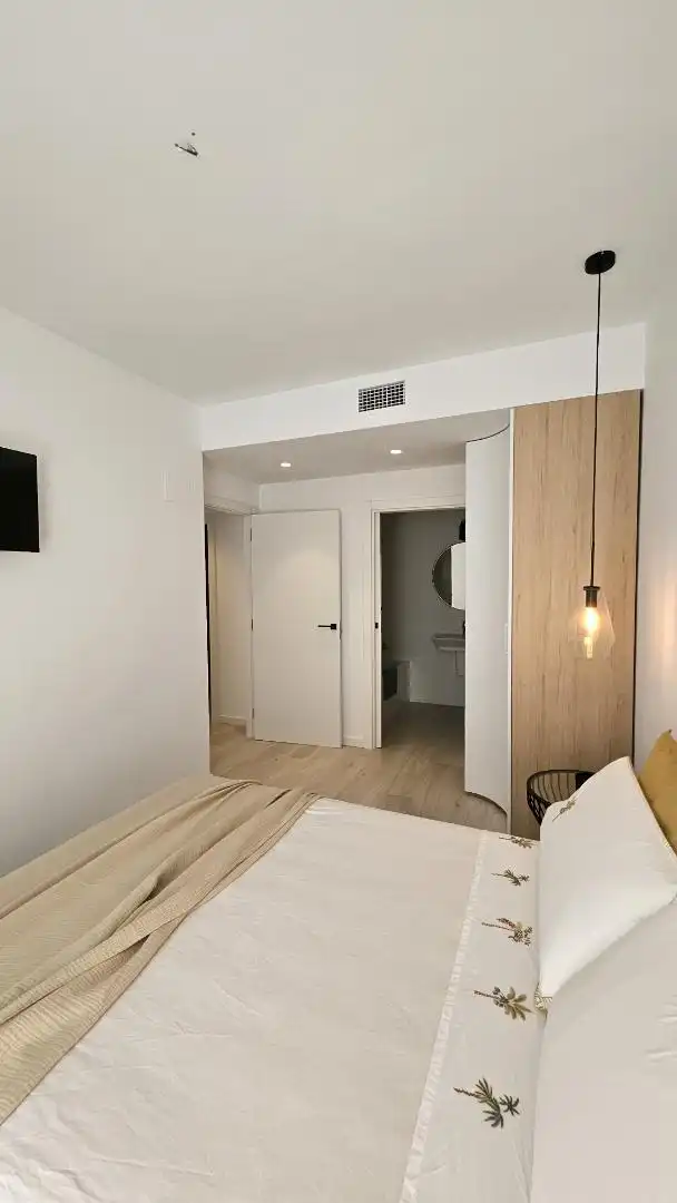 Pis en venda a Carrer Margalló, 3, Roques Daurades - L'Estany Dormitori de Pis en venda en L'Ametlla de Mar amb Aire condicionat, Calefacció i Terrassa