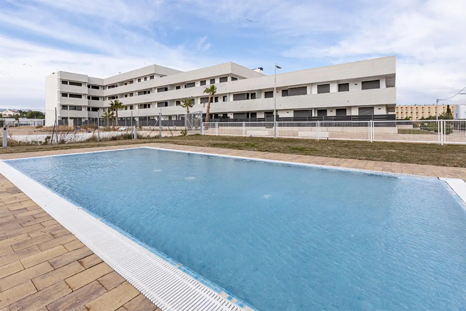 Swimming pool of Flat for sale in L'Ametlla de Mar   with Air Conditioner, Heating and Terrace