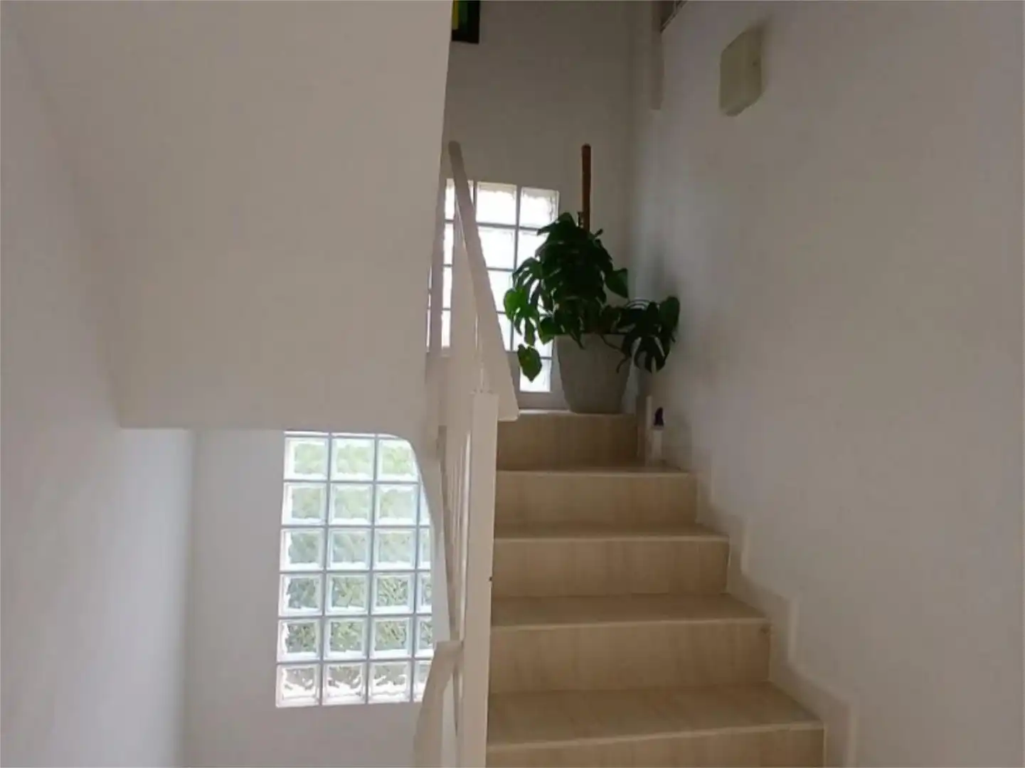 Piso en venta en Chiva con Calefacción, Jardín privado y Terraza
