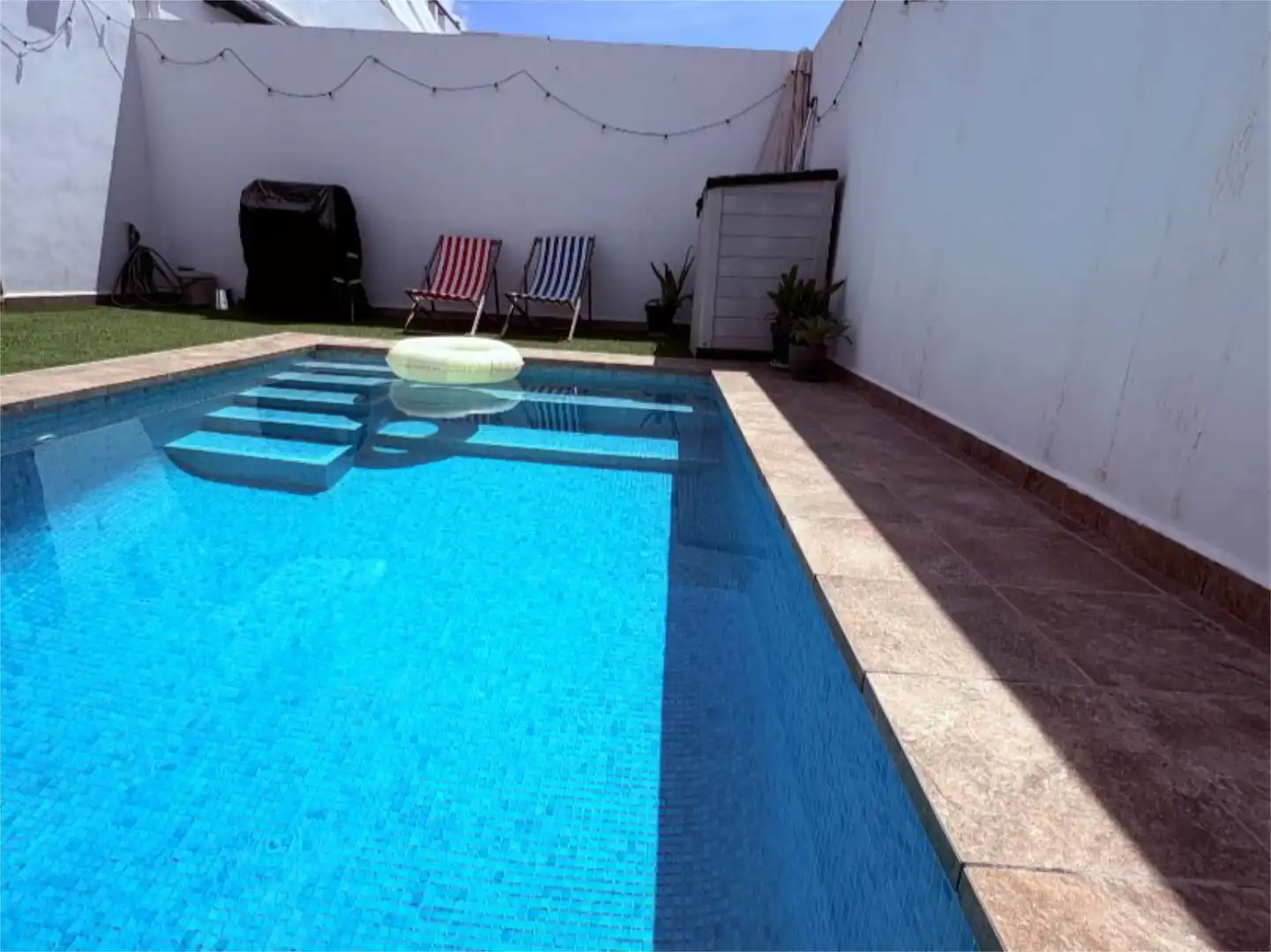 Casa o xalet en venda a Calle Poeta En Nueva York, 1, San José de la Rinconada Piscina de Casa o xalet en venda en La Rinconada amb Aire condicionat, Jardí privat i Terrassa