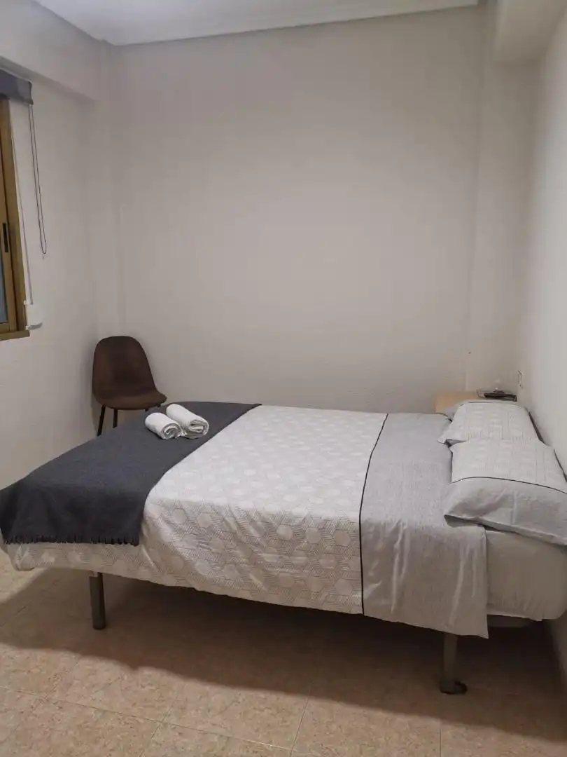 Schlafzimmer von Wohnung zur untervermieten in Alicante / Alacant mit Heizung, Möbliert und Balkon