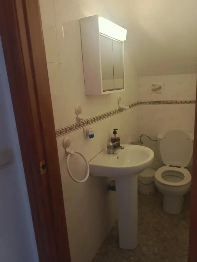 Detached homes for sale in Calle Lavaderos, 3, Fuente Vaqueros Bathroom of Detached homes for sale in Fuente Vaqueros with Air Conditioner, Terrace and Balcony