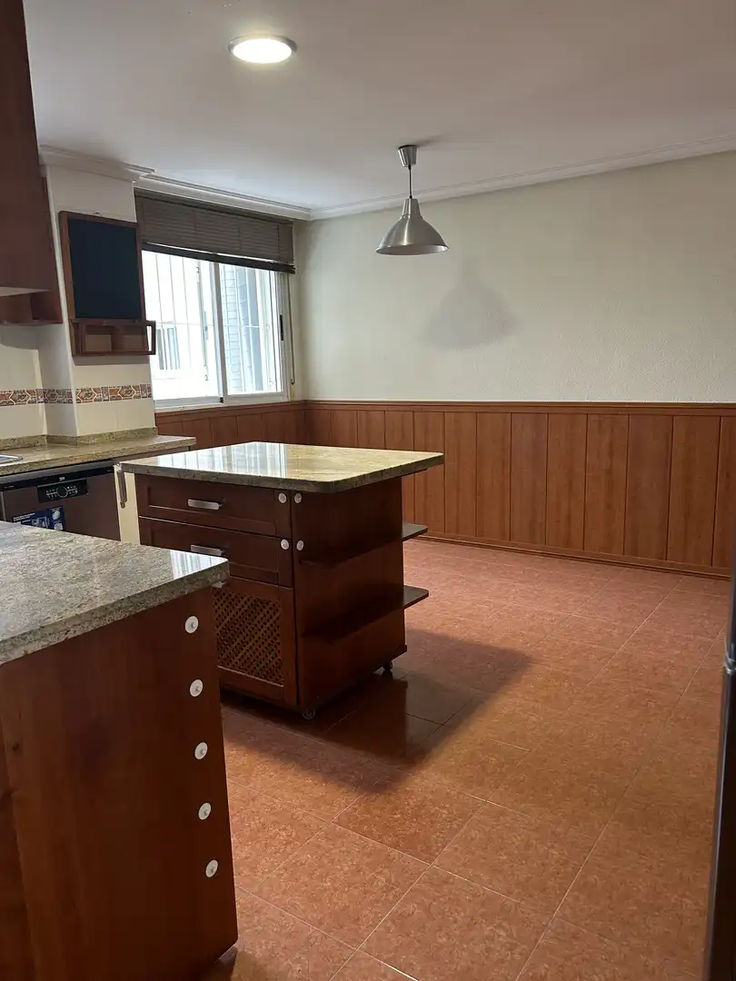 Kitchen of Flat for rent in Murcia  with Air Conditioner, Storage room and Community parking