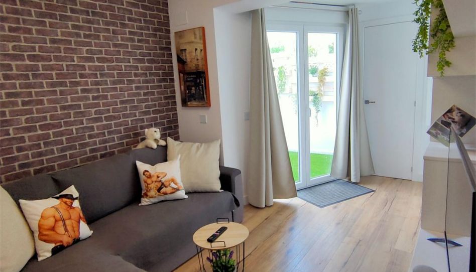 Casa adosada en venta en Calle del Perpetuo Socorro, 17, Centro, Arganda del Rey - imagen 1 Foto 1 de Casa adosada en venta en Calle del Perpetuo Socorro, 17, Centro, Arganda del Rey