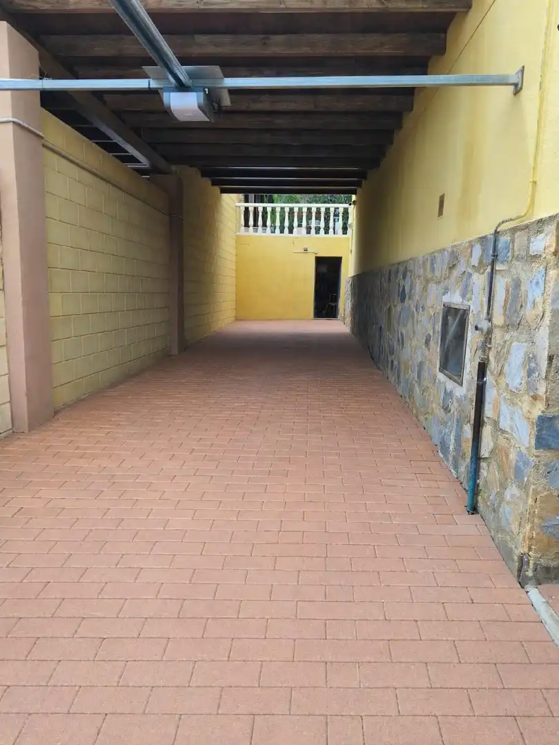 Casa o chalet en venta en La Nucia con Aire acondicionado, Calefacción y Jardín privado