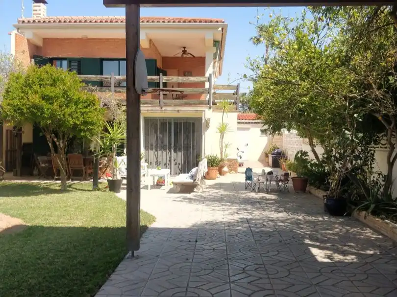 Casa o chalet en venta en Carrer Burjassot, 19, Sagunto / Sagunt Terraza de Casa o chalet en venta en Sagunto / Sagunt con Aire acondicionado y Terraza