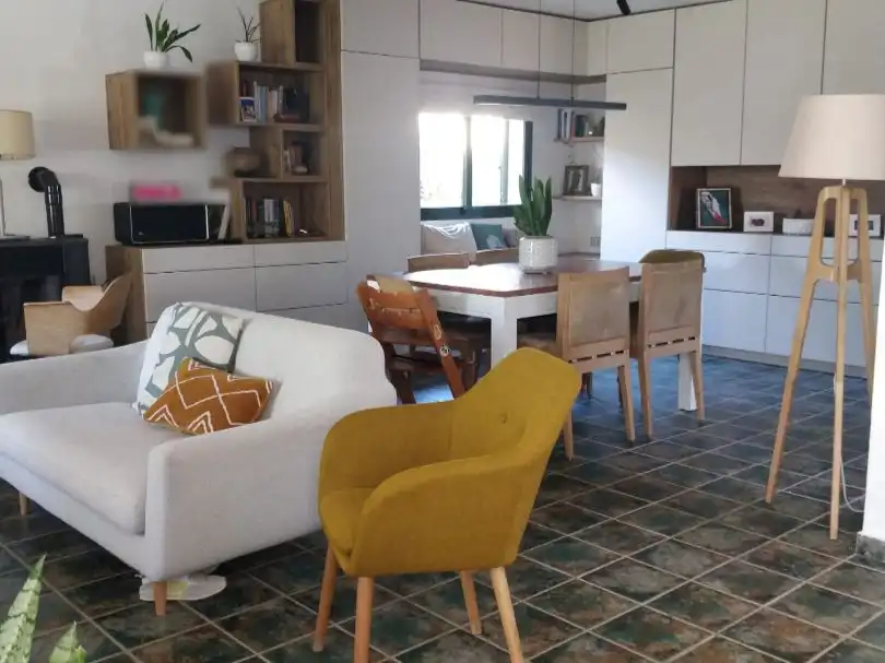 Casa o xalet en venda a Carrer Burjassot, 19, Corinto - Almarda Sala d'estar de Casa o xalet en venda en Sagunto / Sagunt amb Aire condicionat, Calefacció i Jardí privat