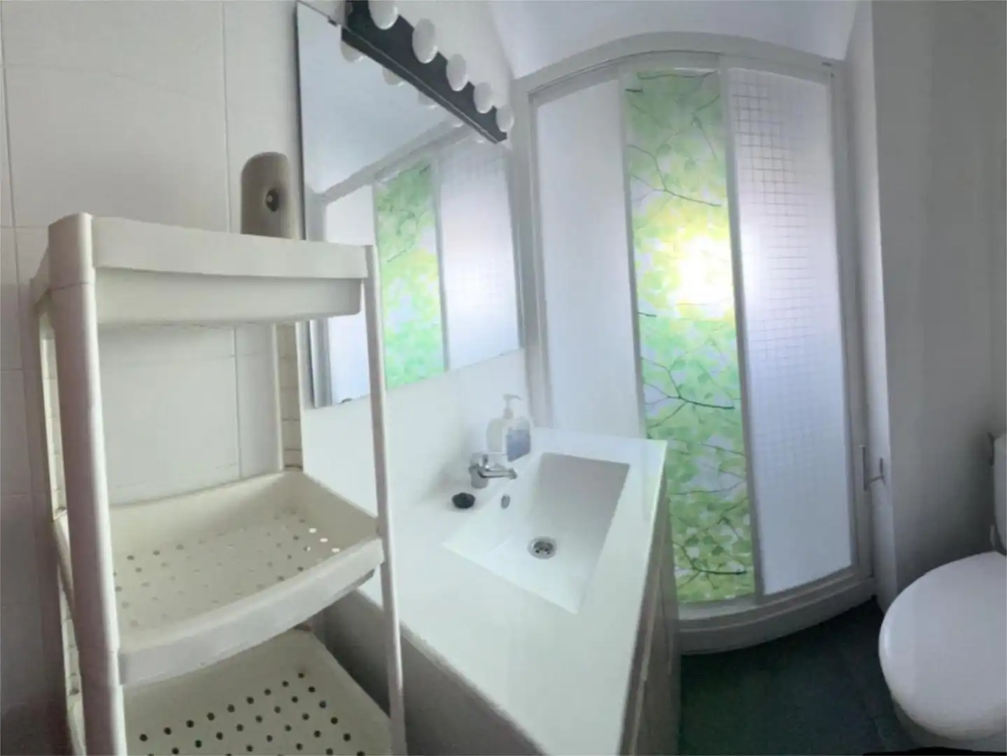 Piso en venta en Avenida Salvador Allende, 1, Roces Baño de Piso en venta en Gijón con Calefacción, Parquet y Trastero