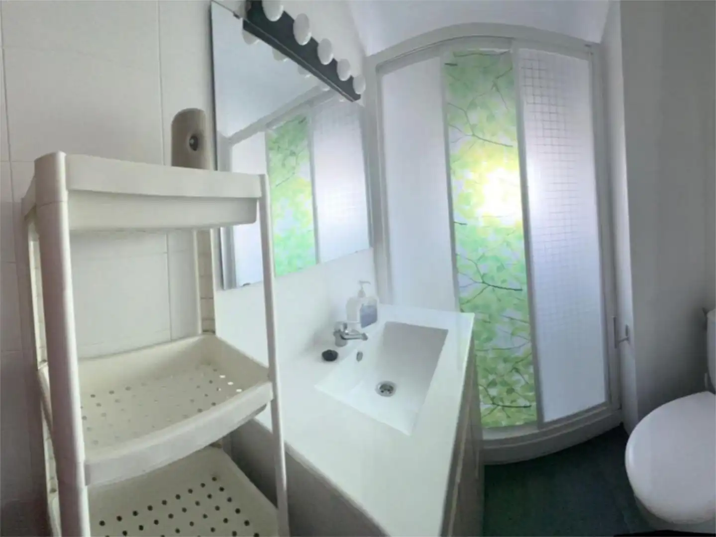 Piso en venta en Avenida Salvador Allende, 1, Roces Baño de Piso en venta en Gijón con Calefacción, Parquet y Trastero