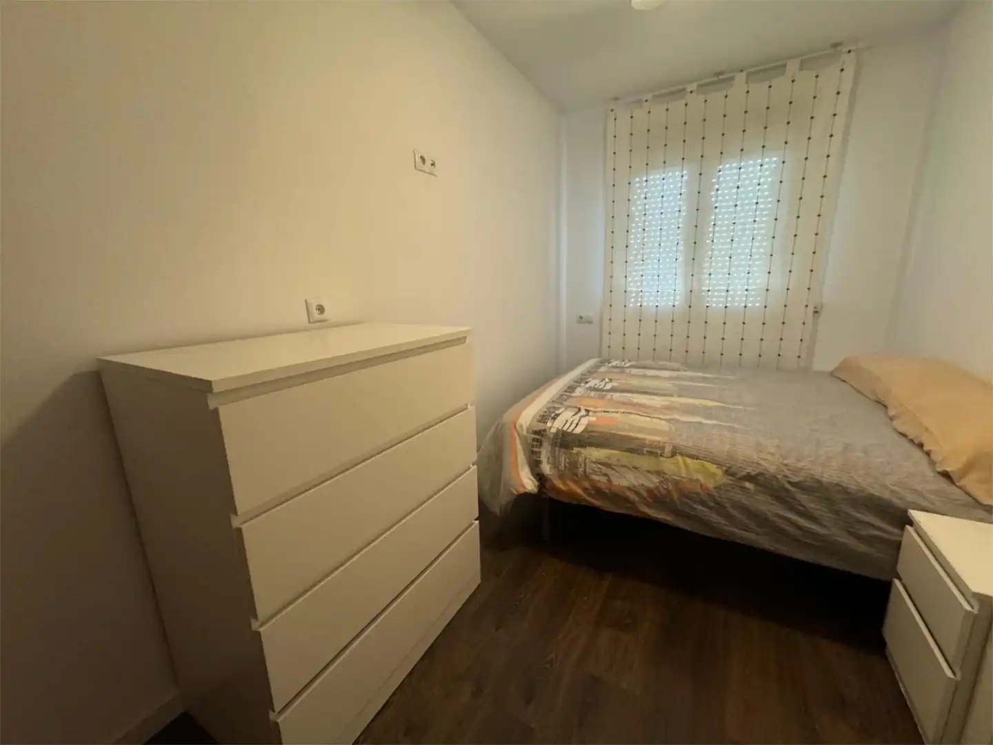 Piso en venta en Avenida Salvador Allende, 1, Roces Habitación de Piso en venta en Gijón con Calefacción, Parquet y Trastero