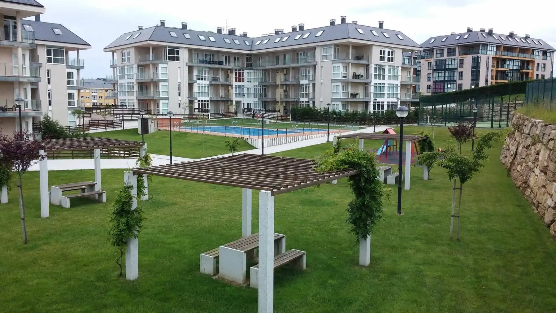Piscina de Dúplex en venta en Foz con Terraza y Piscina