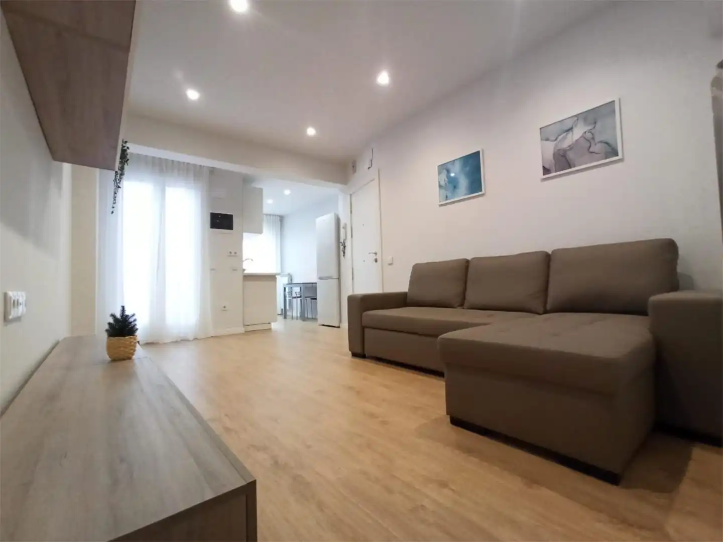 Sala de estar de Ático de alquiler en  Logroño con Aire acondicionado, Calefacción y Parquet
