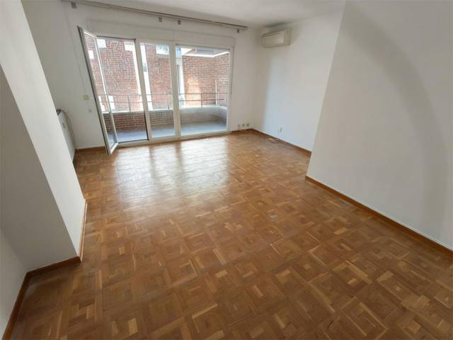 Piso en Venta en Avenida Pocito de las Nieves, 3 en Estación