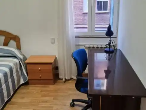 Habitació a Calle Navas de Tolosa, 8, Batallas Habitació a Calle Navas de Tolosa, 8, Batallas
