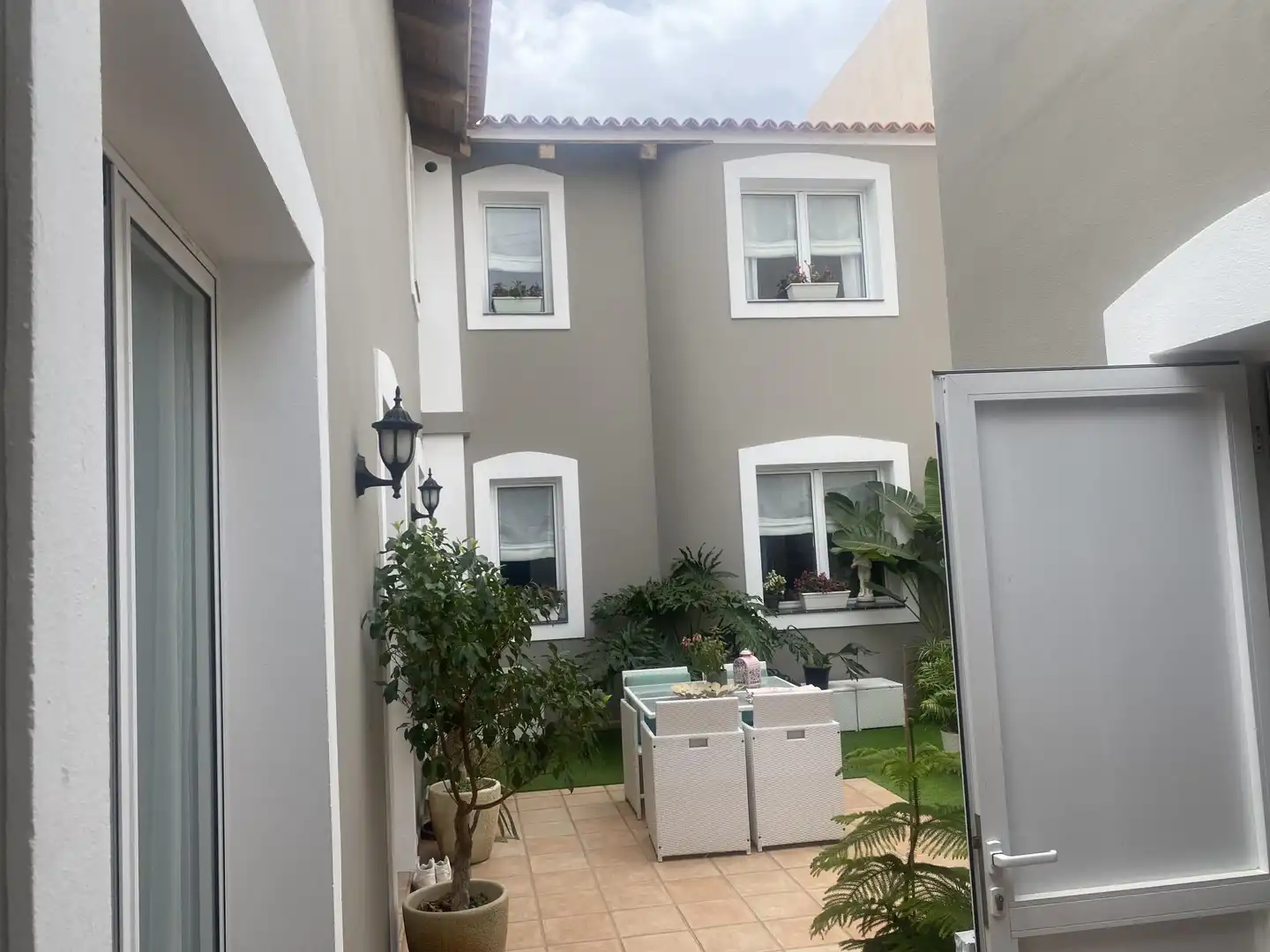 Vista exterior de Casa adosada en venta en San Miguel de Abona con Terraza, Trastero y Amueblado