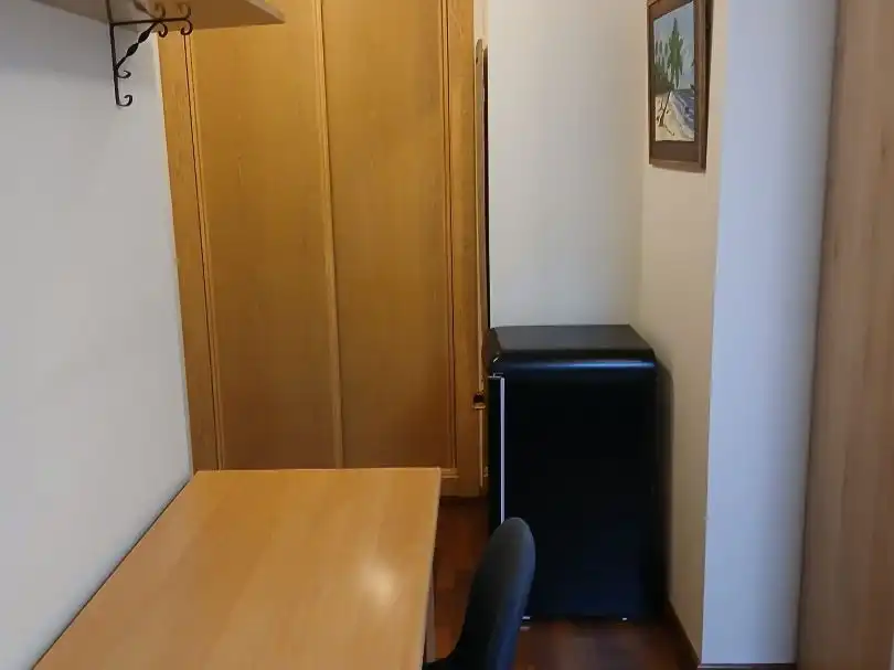 Habitación en Calle de la Corredera Alta, 22, San Martín de Valdeiglesias Dúplex para compartir en San Martín de Valdeiglesias con Aire acondicionado, Calefacción y Parquet
