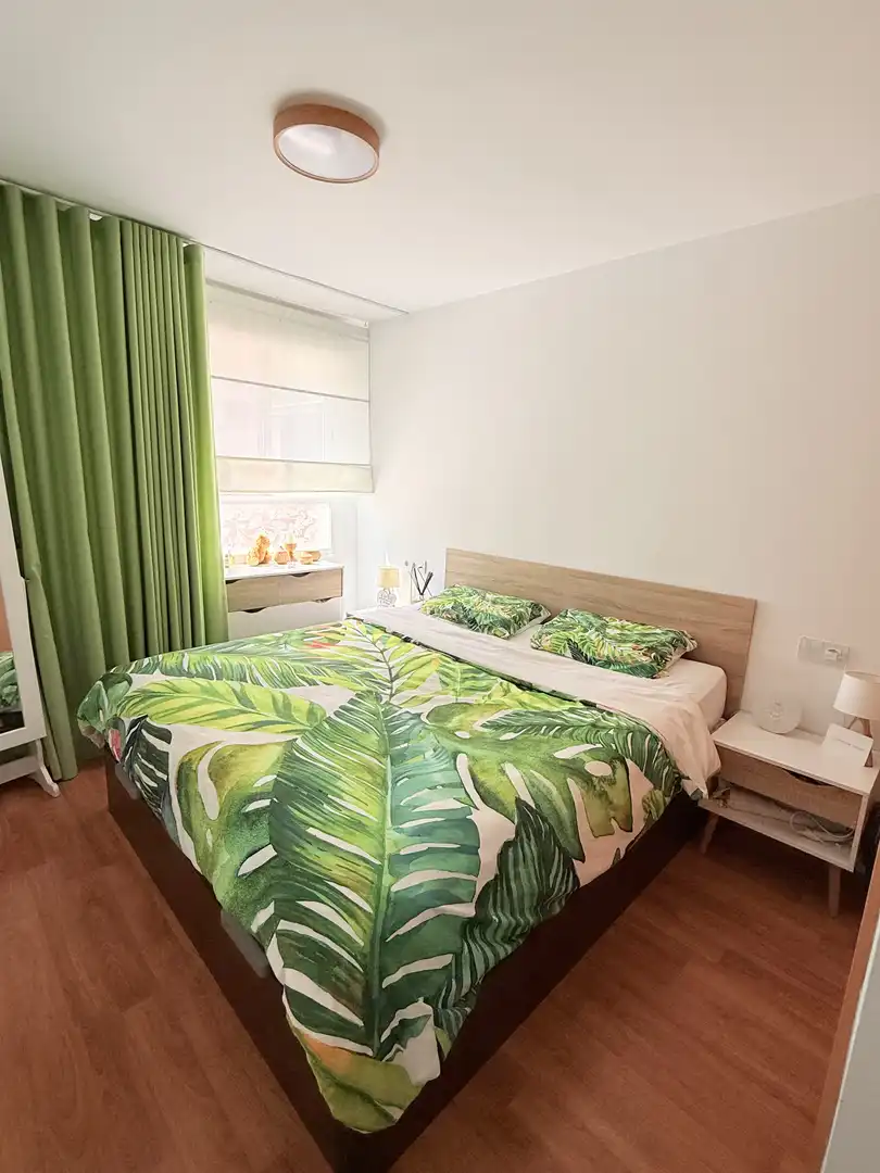Bedroom of Flat for rent in Málaga  with Air Conditioner, Private garden and Parquet flooring
