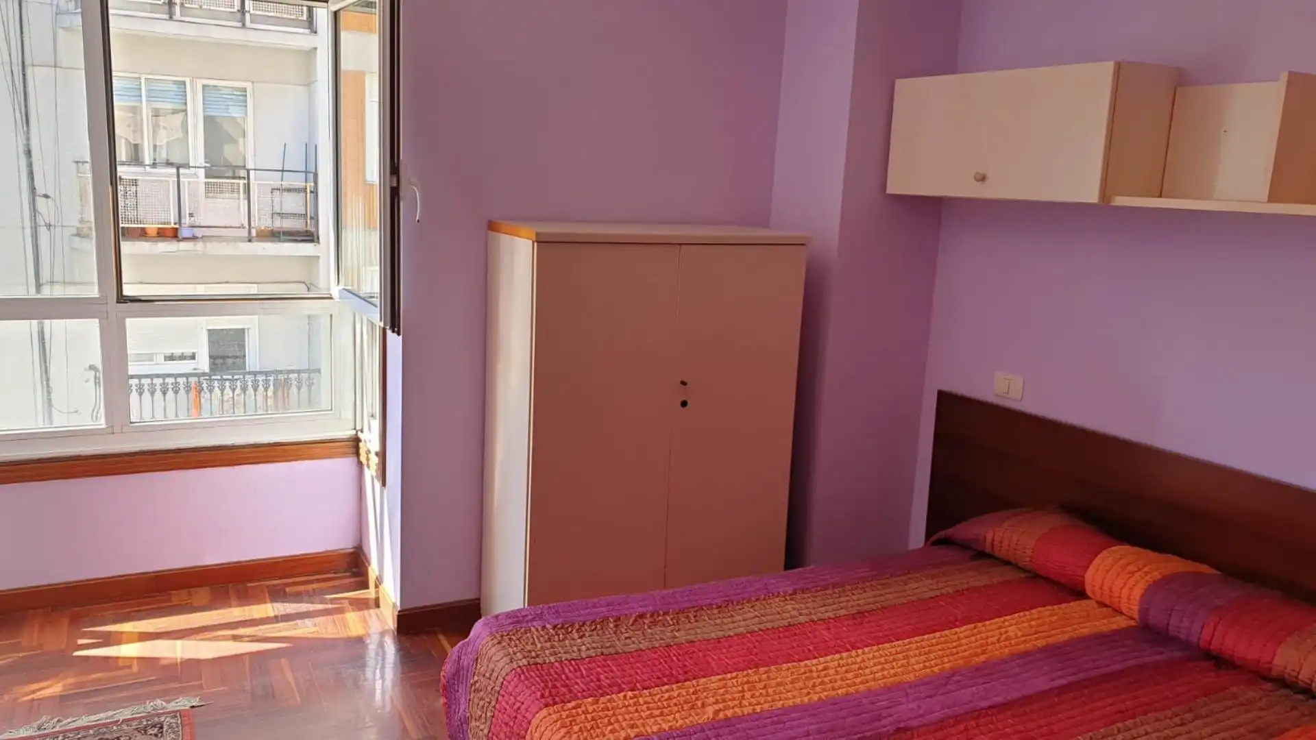 Wohnung zur Miete in Rúa Tomás a. Alonso, 64, Vigo Wohnung zur Miete in Rúa Tomás a. Alonso, 64, Vigo