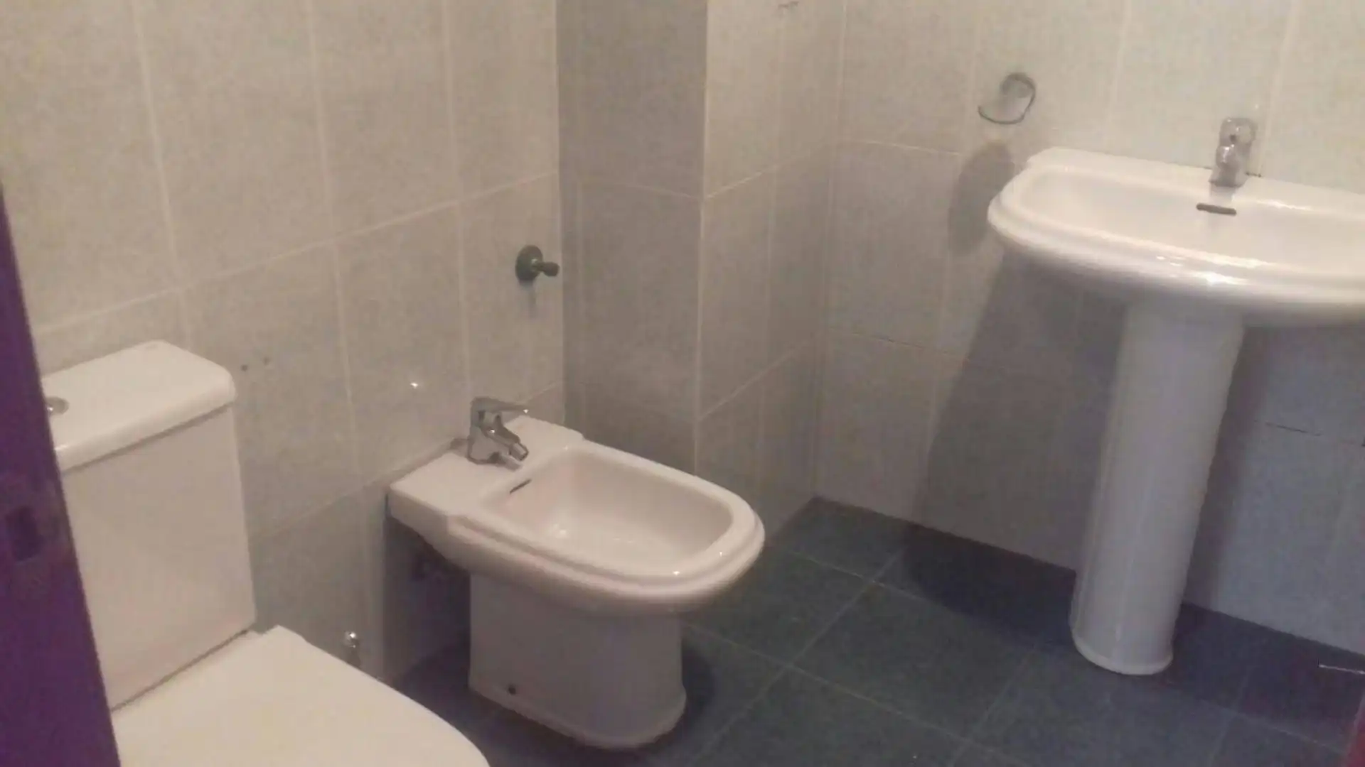 Wohnung zur Miete in Rúa Tomás a. Alonso, 64, Vigo Wohnung zur Miete in Rúa Tomás a. Alonso, 64, Vigo