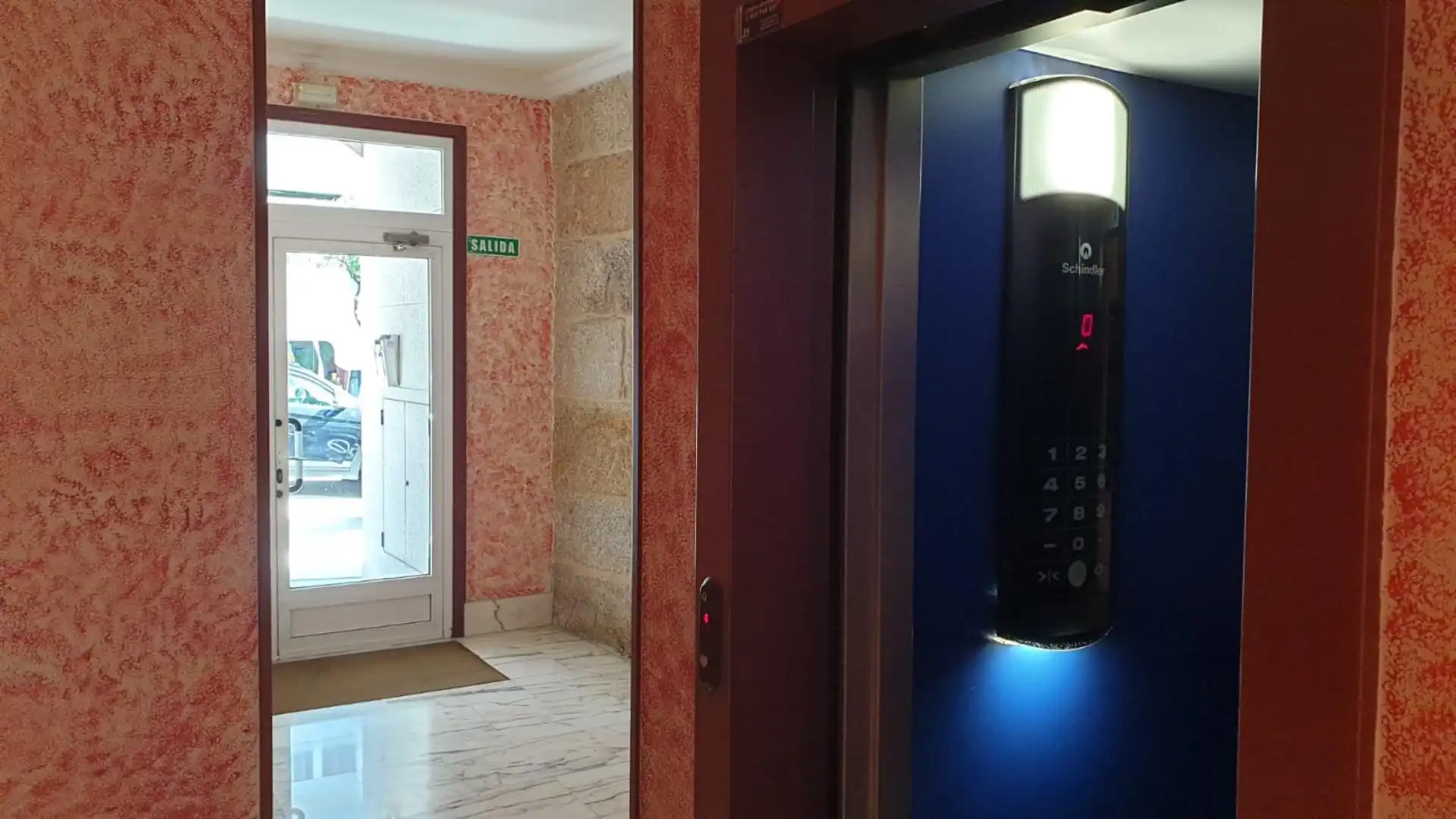 Wohnung zur Miete in Rúa Tomás a. Alonso, 64, Vigo Wohnung zur Miete in Rúa Tomás a. Alonso, 64, Vigo
