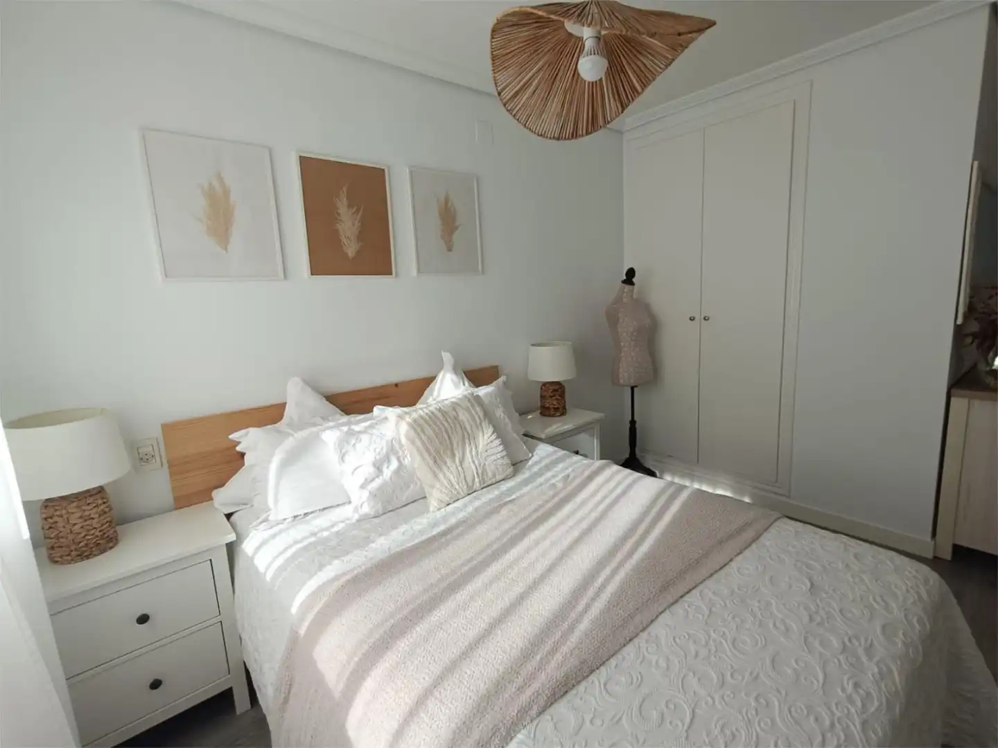 Piso en venta en Carrer del Riu Túria, 40, Ensanche - Río Júcar Habitación de Piso en venta en Castellón de la Plana / Castelló de la Plana con Aire acondicionado y Balcón