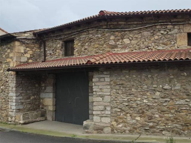 Piso en Venta en Calle Real, 25 en La Robla