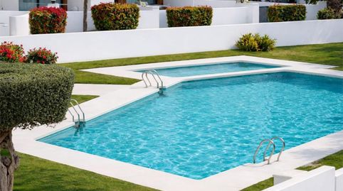 Foto 4 de Casa o chalet en venta en Calle Dardanelos, 9, Villamartín - Las Filipinas, Orihuela