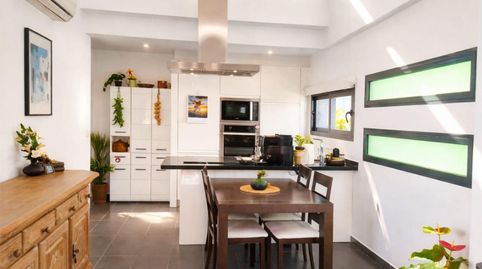 Foto 3 de Casa o chalet en venta en Calle Dardanelos, 9, Villamartín - Las Filipinas, Orihuela