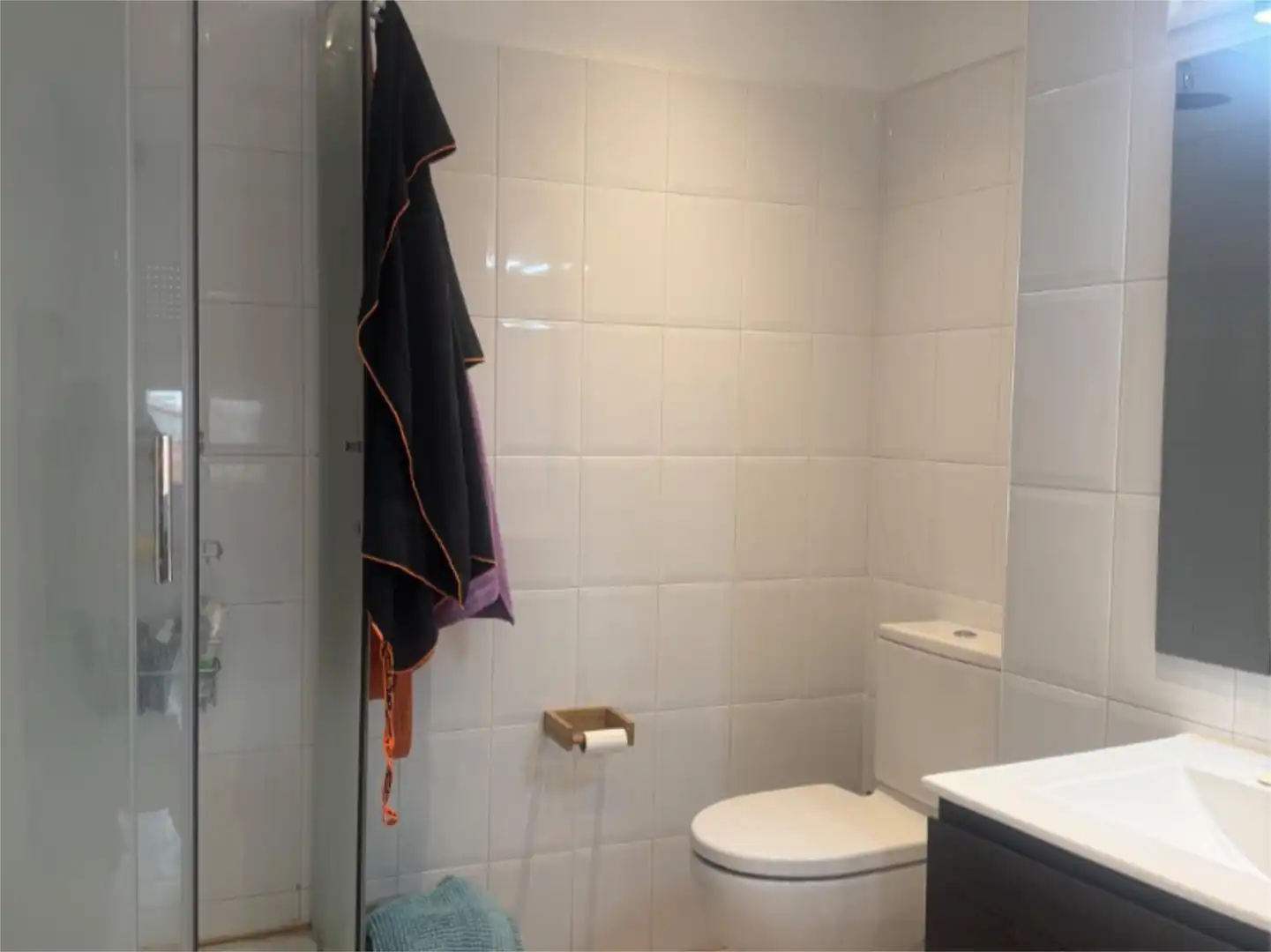 Wohnung zum Verkauf in Plaça de la Palmera, 3, Centre Badezimmer von Wohnung zum Verkauf in Figueres mit Klimaanlage und Terrasse