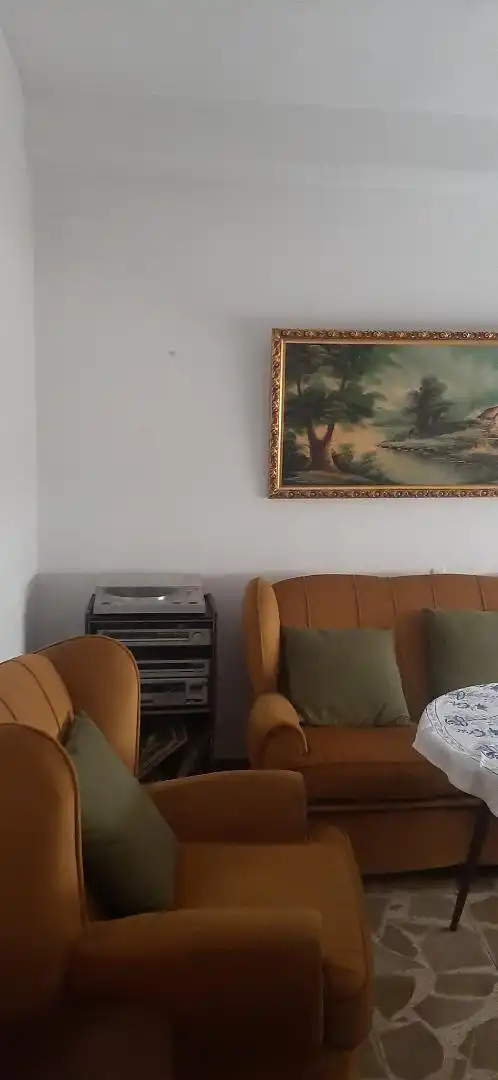Sala d'estar de Casa adosada en venda en Huéscar amb Moblat