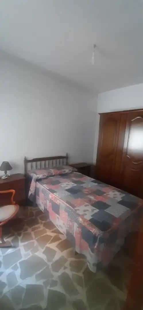 Dormitori de Casa adosada en venda en Huéscar amb Moblat