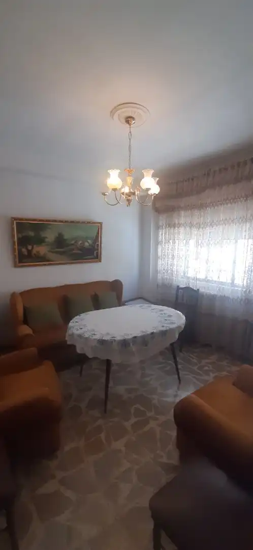 Sala d'estar de Casa adosada en venda en Huéscar amb Moblat