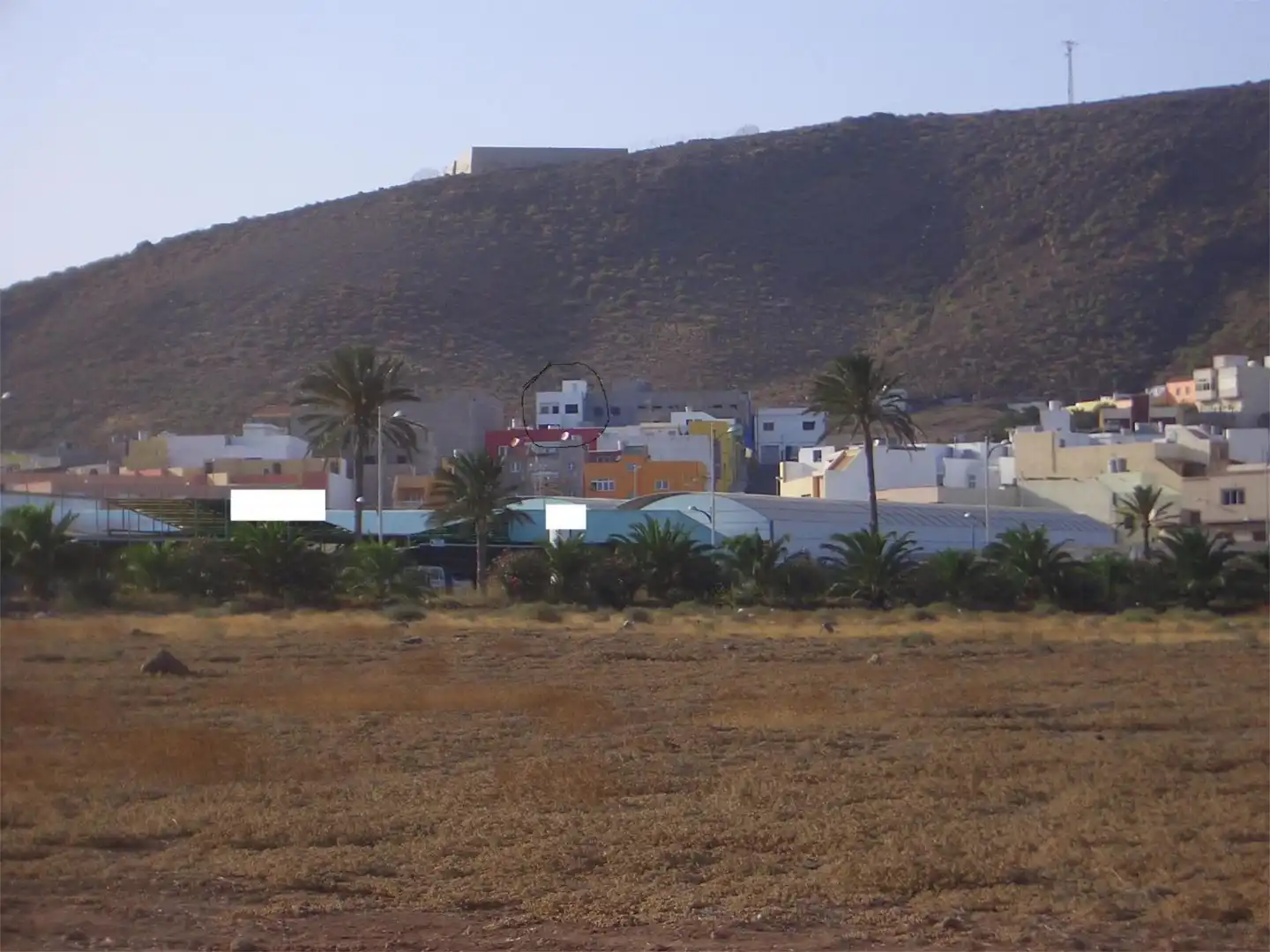 Casa adosada en venta en Calle Hortensia, 20, Montaña los Vélez - Vargas Vista exterior de Casa adosada en venta en Agüimes con Terraza, Trastero y Balcón