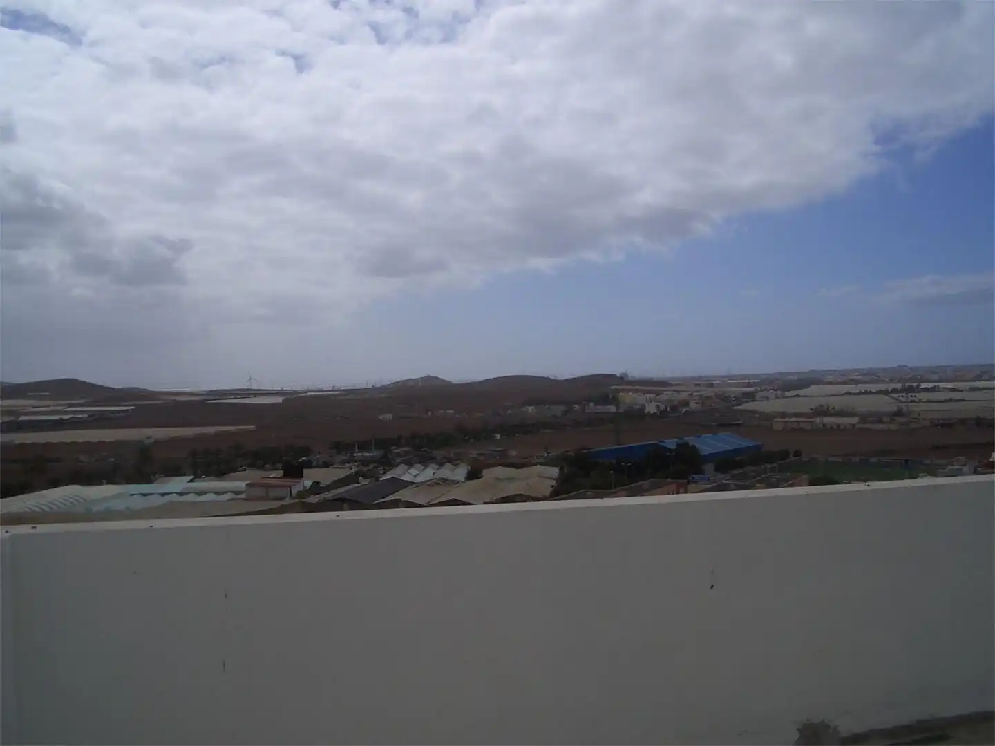 Casa adosada en venta en Calle Hortensia, 20, Montaña los Vélez - Vargas Vista exterior de Casa adosada en venta en Agüimes con Terraza, Trastero y Balcón