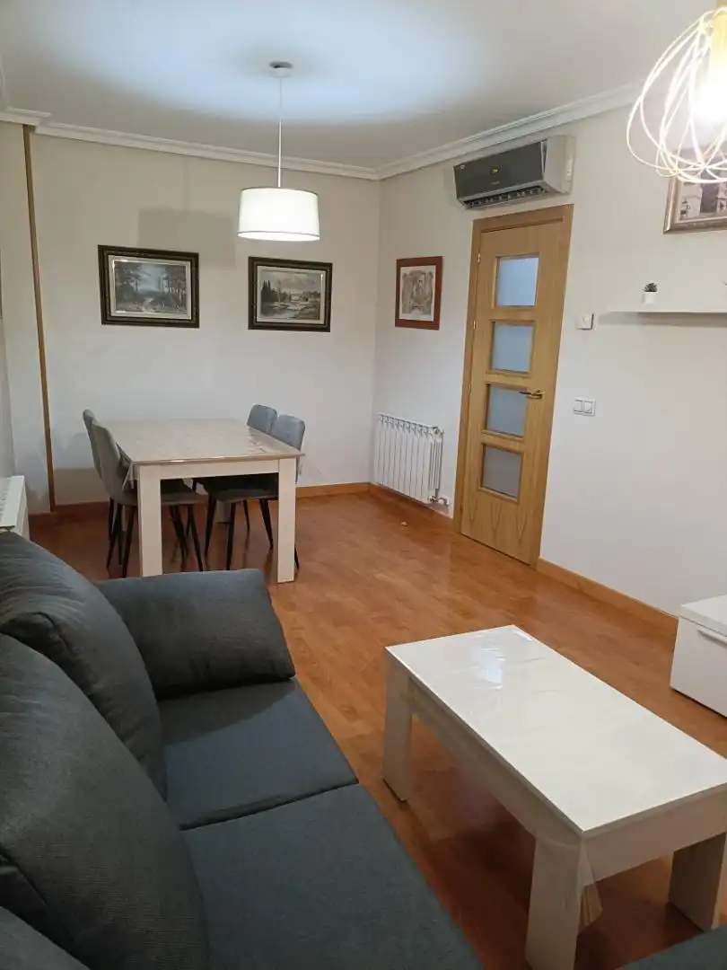 Comedor de Piso de alquiler en Manzanares con Aire acondicionado, Calefacción y Parquet