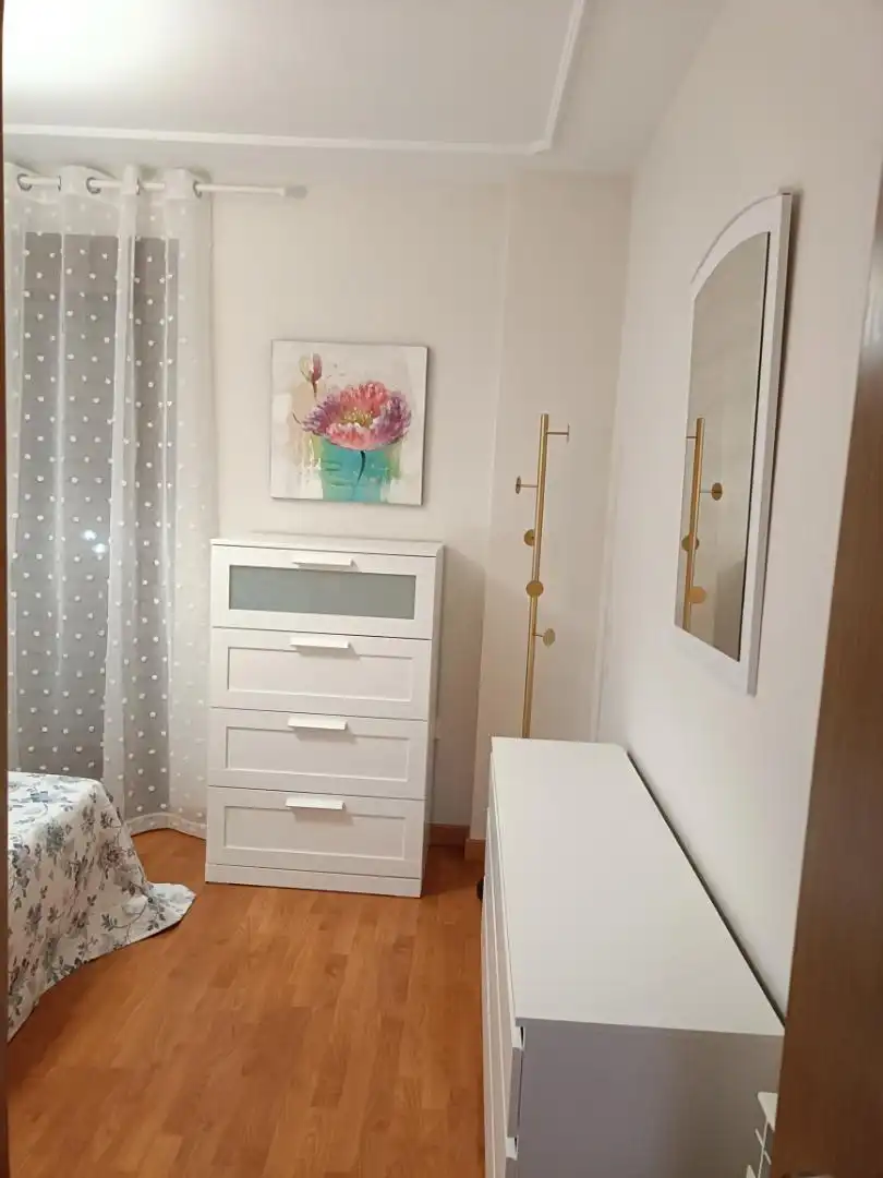 Habitación de Piso de alquiler en Manzanares con Aire acondicionado, Calefacción y Parquet