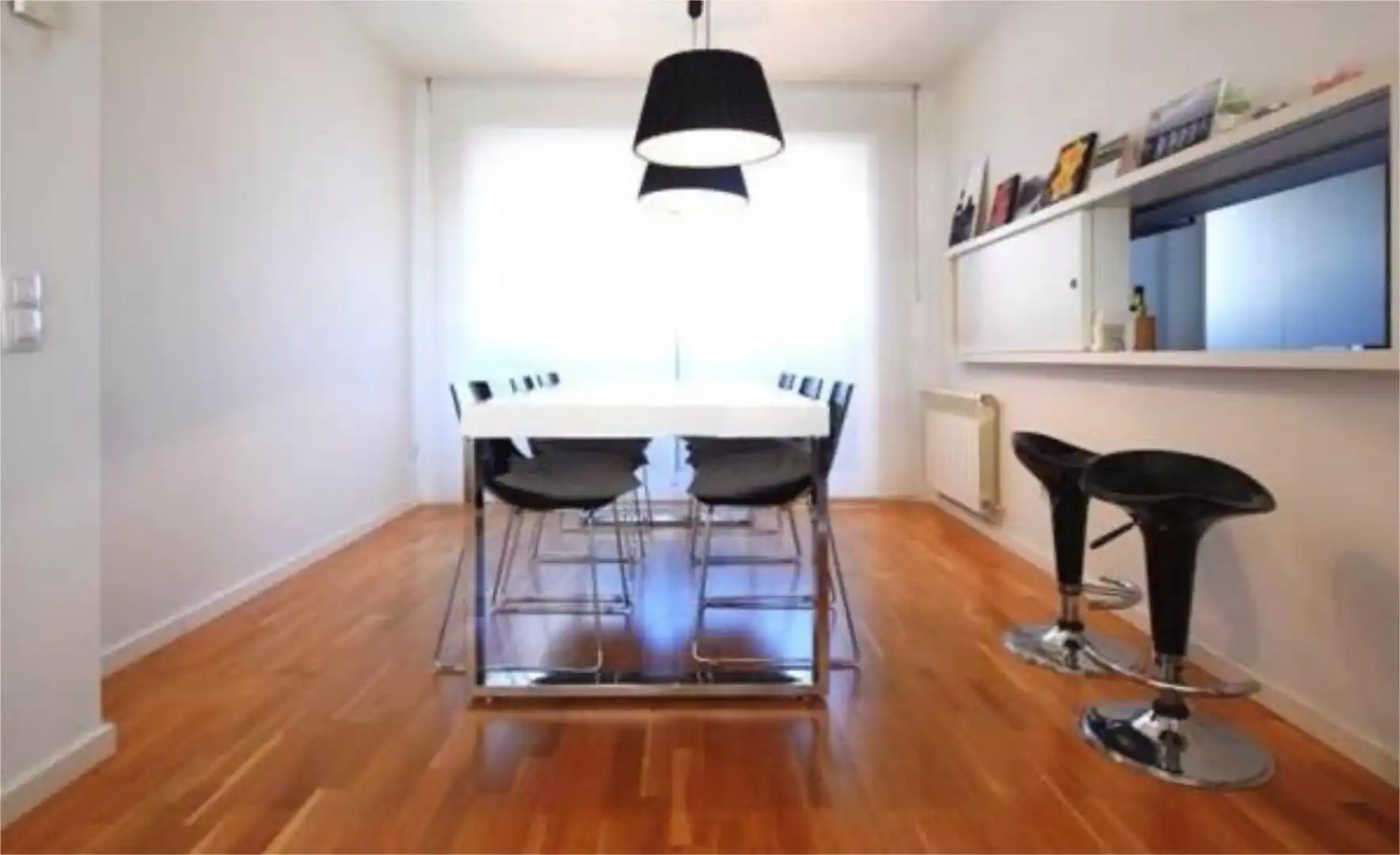Flat for rent in Carrer de Josep Irla, 19, Turó de Can Mates Dining room of Flat for rent in Sant Cugat del Vallès with Air Conditioner, Heating and Private garden