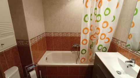 Foto 4 de Habitació a Calle Hermanos Cossío, 9, Huerta del Rey, Valladolid Capital