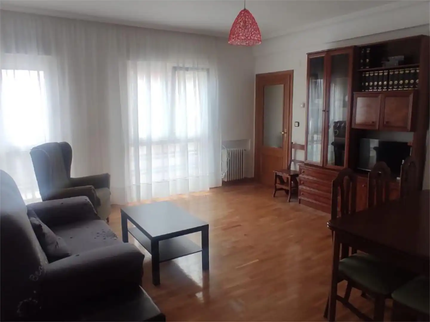 Wohnzimmer von Wohnung zur untervermieten in Valladolid mit Heizung, Parkett und Möbliert
