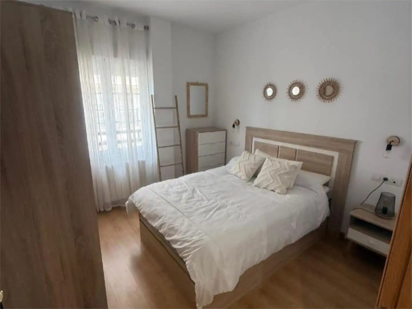 Habitación de Piso de alquiler en Almendralejo con Aire acondicionado, Calefacción y Parquet