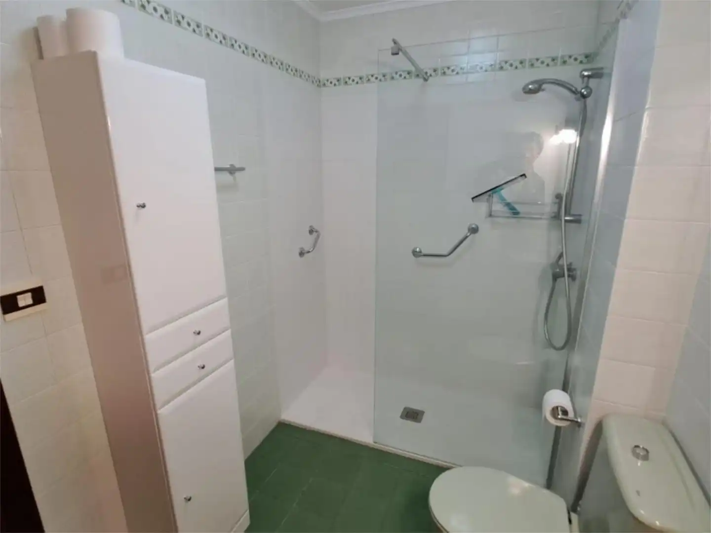Piso en venta en Avenida Enrique Mowinkel, 41, Zona Playa Baño de Piso en venta en Laredo con Terraza