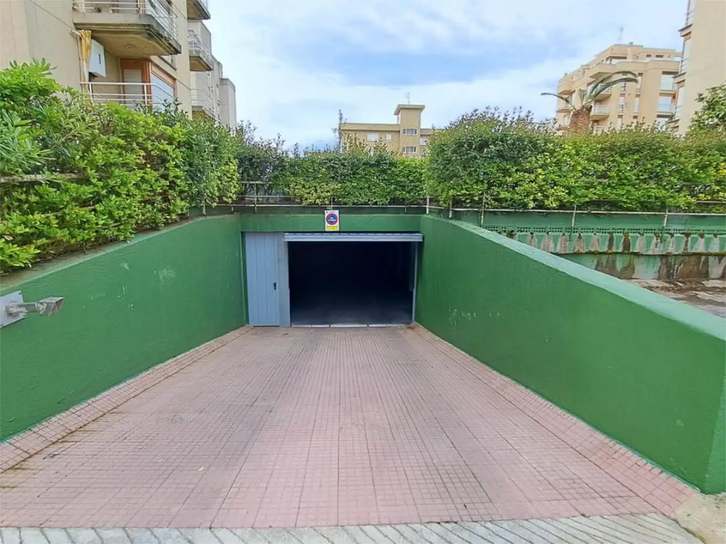 Piso en venta en Avenida Enrique Mowinkel, 41, Zona Playa Parking de Piso en venta en Laredo con Terraza