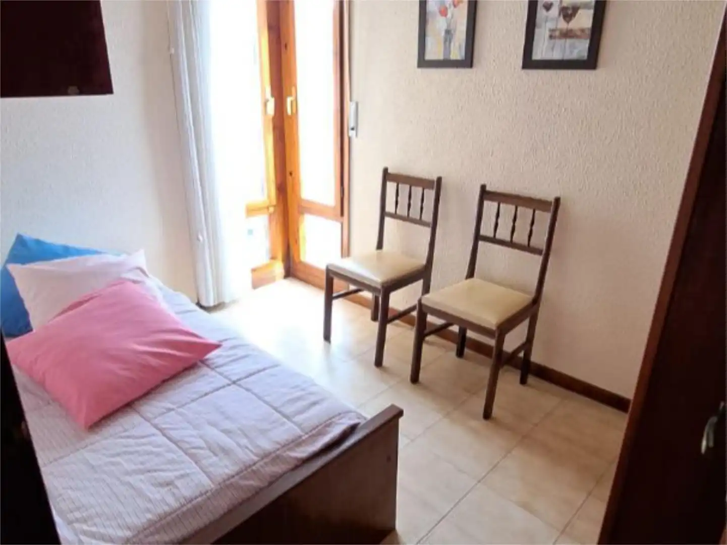 Piso en venta en Avenida Enrique Mowinkel, 41, Zona Playa Habitación de Piso en venta en Laredo con Terraza