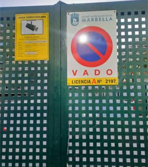 Foto 2 de Garaje de alquiler en Los Jardines de Marbella - La Ermita, Marbella