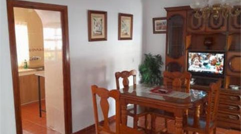 Casa o chalet de alquiler en Alfarnate, Málaga - imagen 2 Foto 2 de Casa o chalet de alquiler en Alfarnate, Málaga
